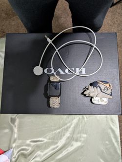 Apple Watch With Airpods I'll Trade For Pixel Watch