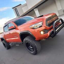 2017 Toyota Tacoma 