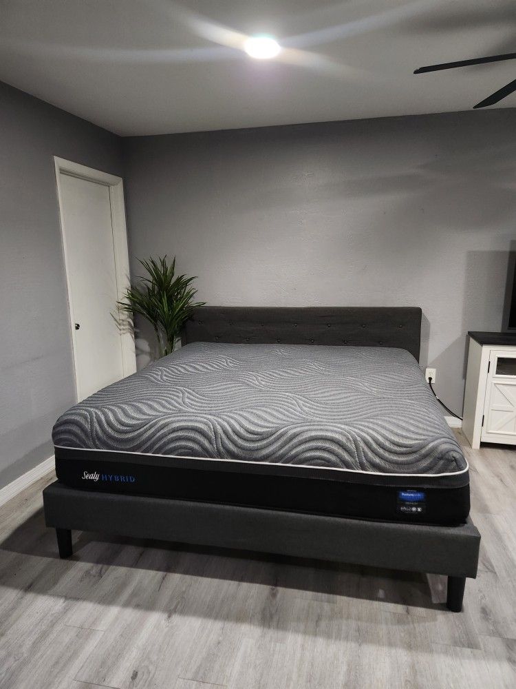 King Bed Frame And Mattress 