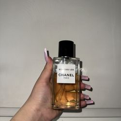 Chanel Bois Des Iles