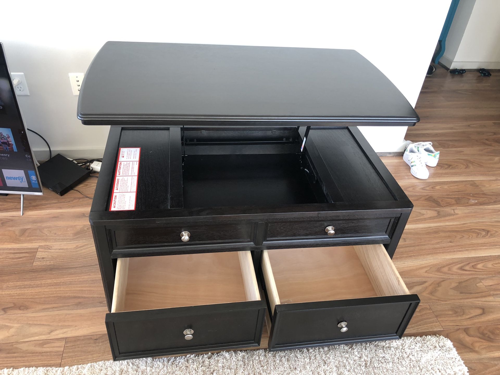 Black coffee table raise up tray to eat at storage