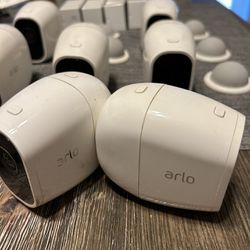 Arlo Pro 2 Cameras And Equip