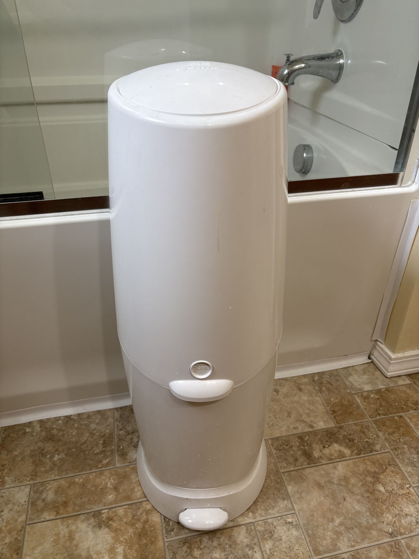 Diaper Genie With 2 Refill Bags