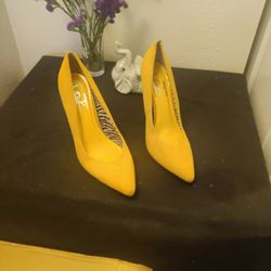 women's sexy club work heels mustard yellow golden pumps velvet fabric 3-inch high size 8