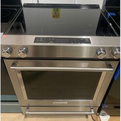 KitchenAid Slide in stainless steel stove brand new 