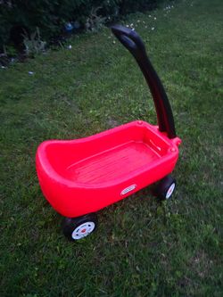 Little tikes lil' wagon red plastic