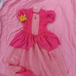 Princess Peach Costume