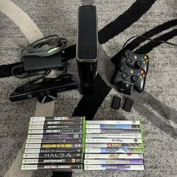 Xbox 360 S 250GB Black Console Model 1439 2 Controllers , Charger, Kinnect & Games