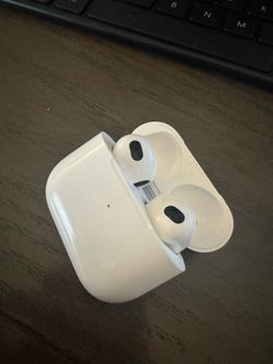 Apple AirPods (3rd generation)