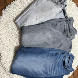 Take all Men’s Jeans 3pcs  Sizs 32x30  Brands are Indigo Wisdom, Goodfellow &Co. & George