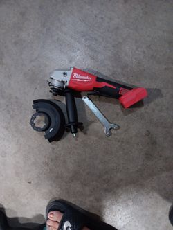 Milwaukee 4 1/2" Cut Off Grinder ‼️TOOL ONLY‼️