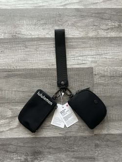 Lululemon Dual Pouch Wristlet Black New With Tags