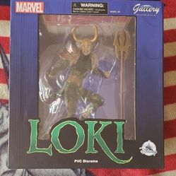 Disney Parks Marvel Loki PVC Diorama
