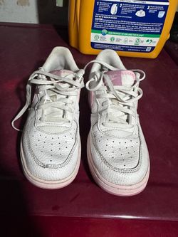 Girl shoes