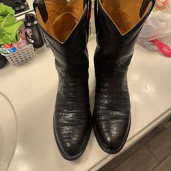 Tecovas Boots (the Cole)