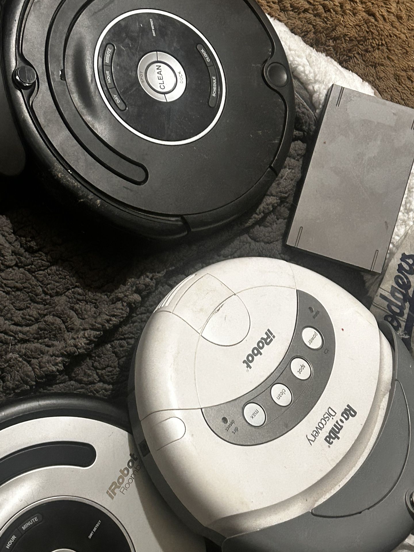 3 I Robot Vacuums With Two Chargers Super Bundle!! I We