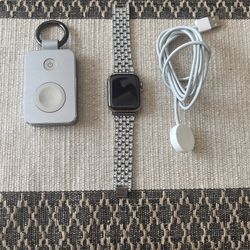 Apple Watch Series 5, 40 mm