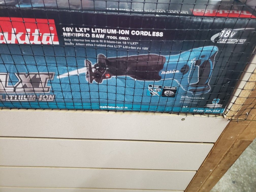 Sawzall And Drill With Battery 80 Dollars..