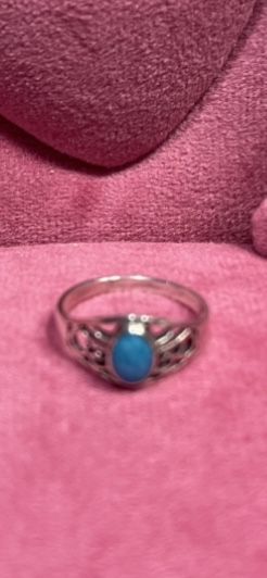 size 7 Genuine Turquoise ring in new condition