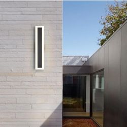 16" LED LINEAR OUTDOOR WALL LIGHT 