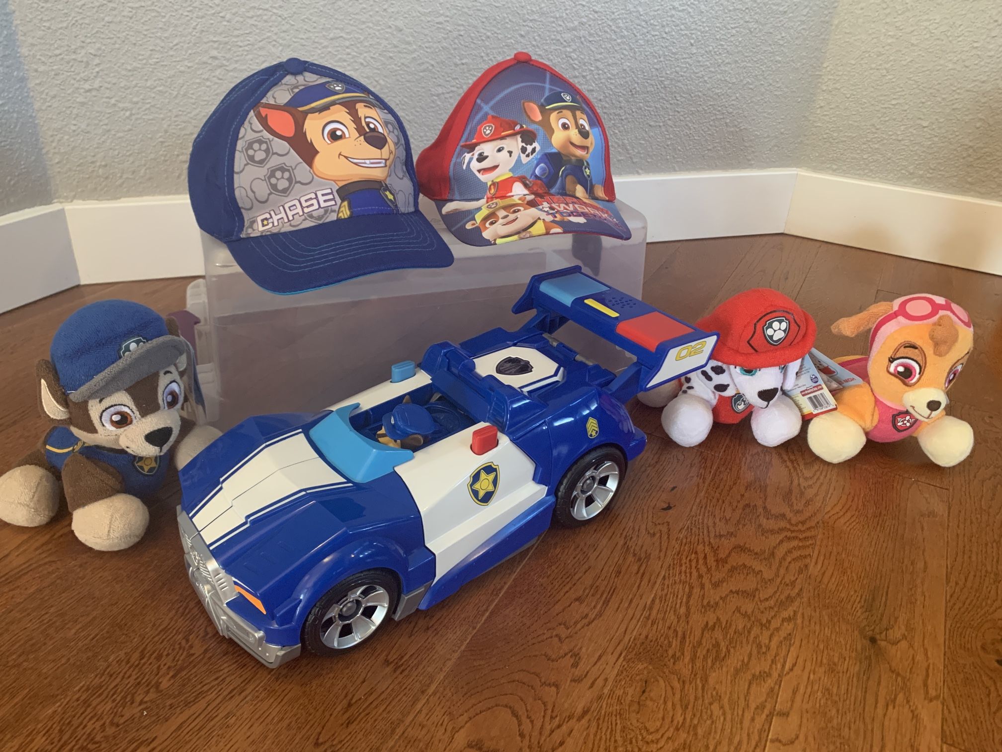 Paw Patrol Package - Chase City Cruiser, Paw Patrol Hats, & Paw Patrol Bath Sponge Set