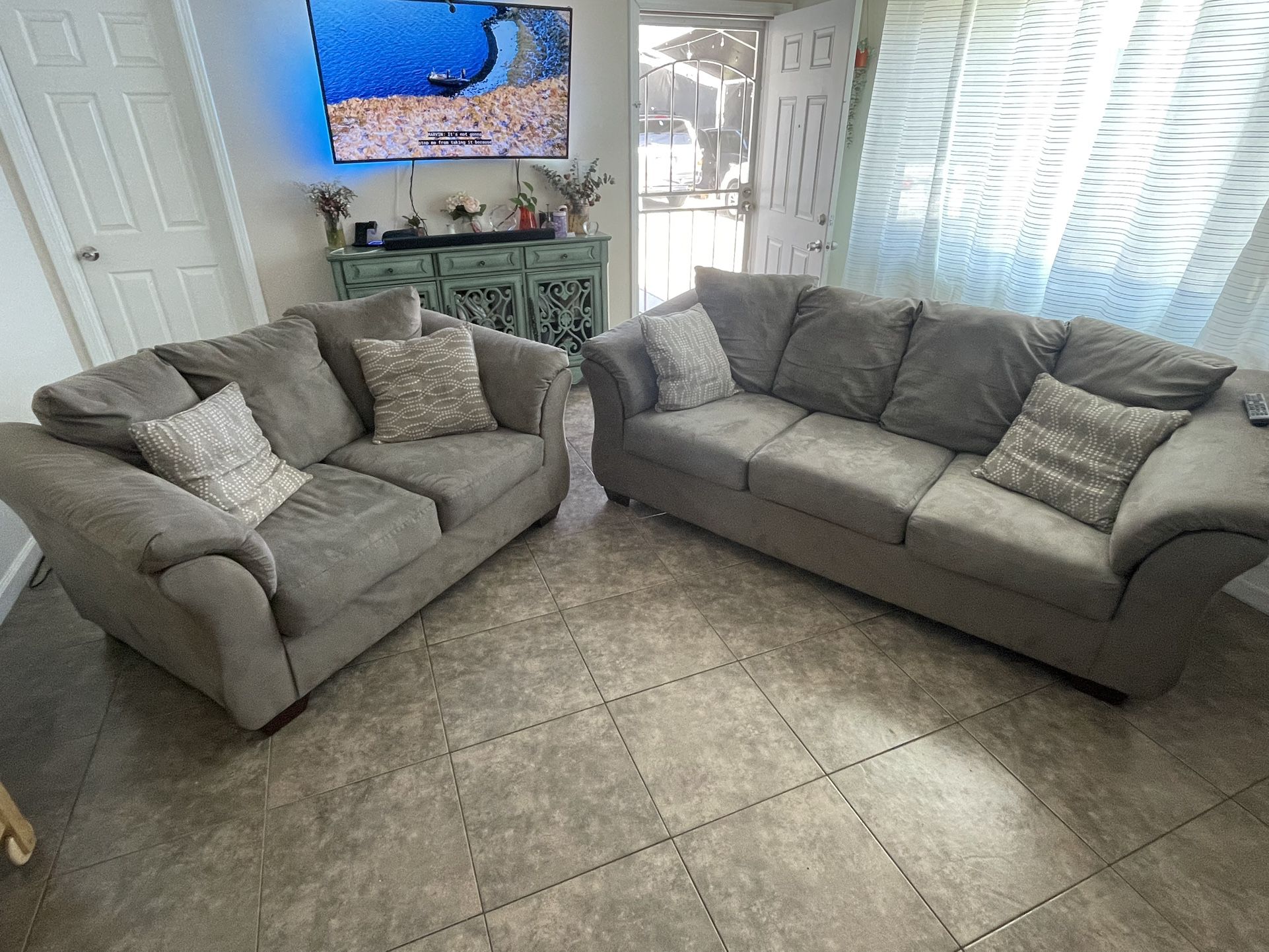 Comfy Couches For Sale