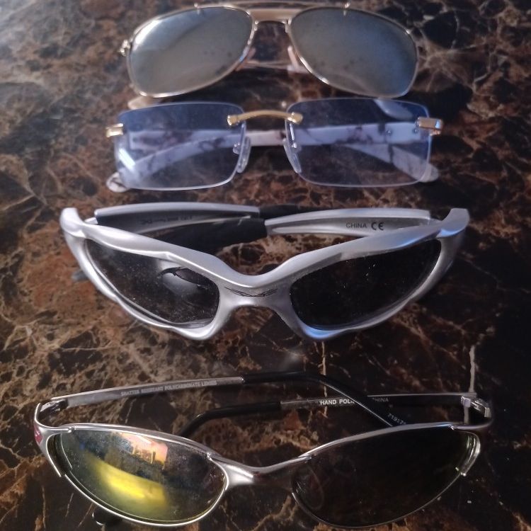 Men's Sunglasses 10 Each Or 4 For $30 Assorted Styles