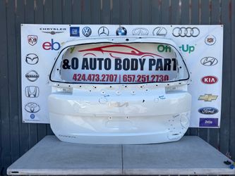 Kia carnival 2024 2025 2026 Tailgate Liftgate shell original used OEM *Dents and 2 bottom cuts behind *