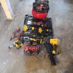 Milwaukee And DeWalt Tools 18 