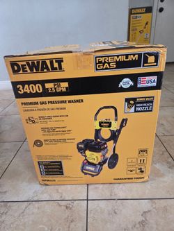Dewalt 3400 psi premium gas pressure  washer