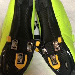 Kyedoo Cycling Shoes Size 7