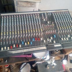 Allen&Heath GL2200 Mixer