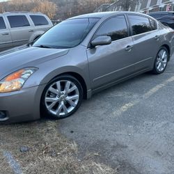 Nissan Altima 2008