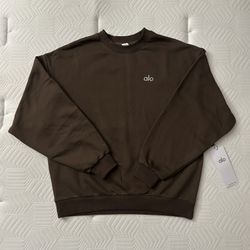 Authentic Alo sweatshirt, size M
