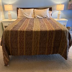 Night Stands With Matching Lamps