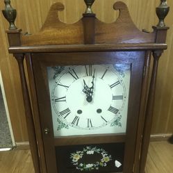 antique clock 