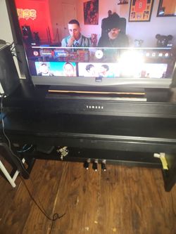 Yamaha Piano