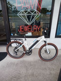 Magnum Metro 26 48v Ebike W/key and charger