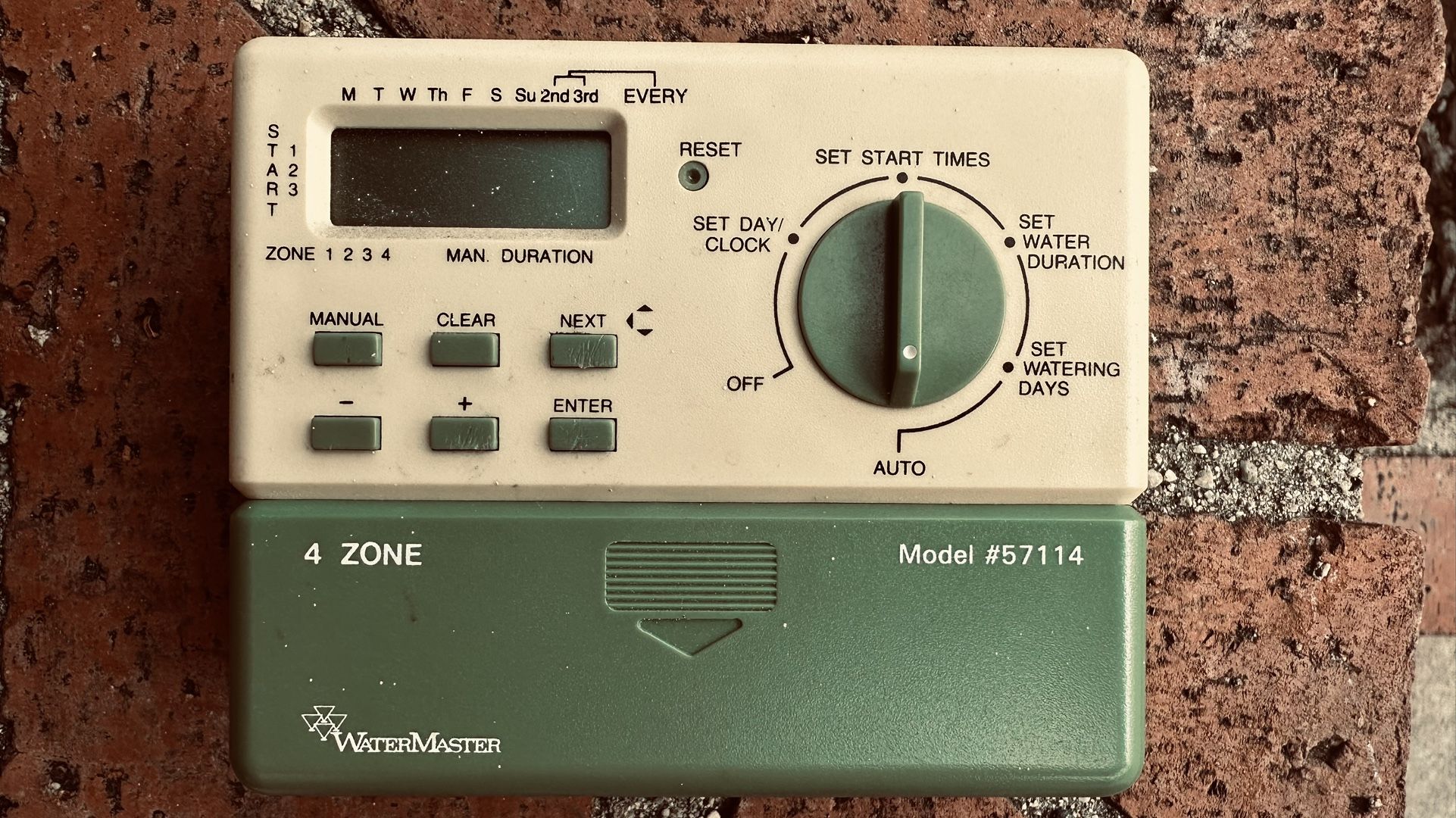 Sprinkler Timer - 4 Zone