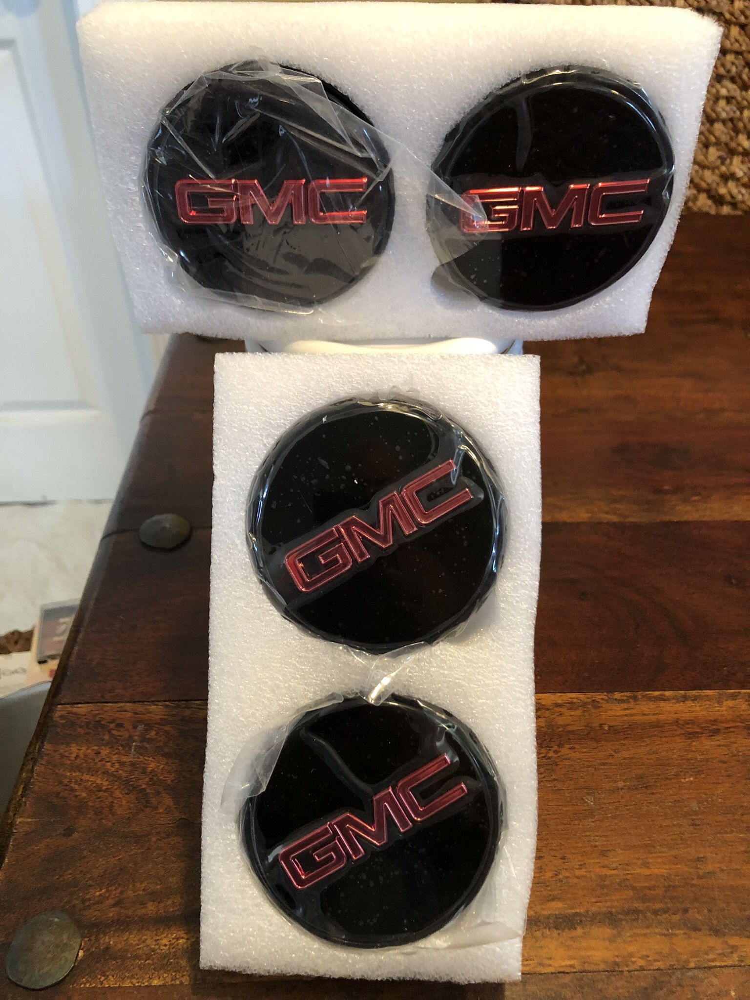 4pcs GMC BLACK/RED  Wheel Center Caps 83mm 3.25" 