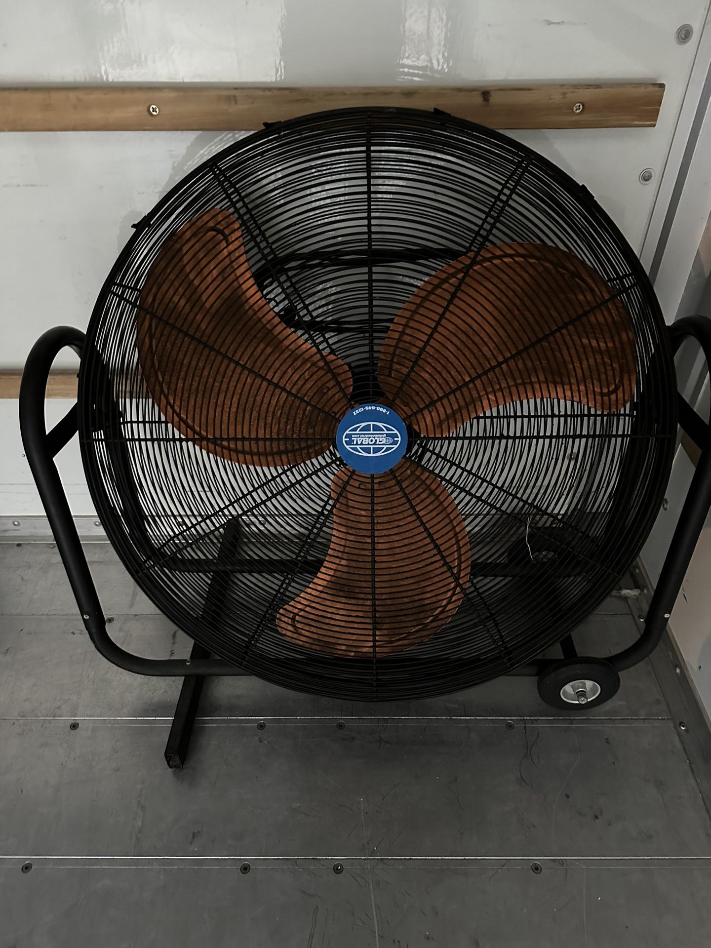 Global Industrial Fan for Sale in Fontana, CA OfferUp