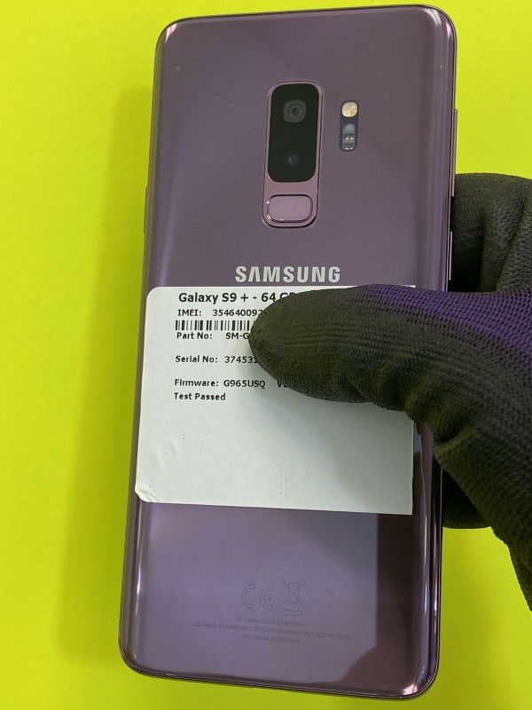 Samsung Galaxy S9 Plus 64 GB Unlocked Good Condition With Warranty