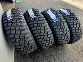 39" BF Goodrich T/A KM3 Baja MT tires. 39x13.50R17