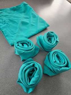 5 cloth napkins
