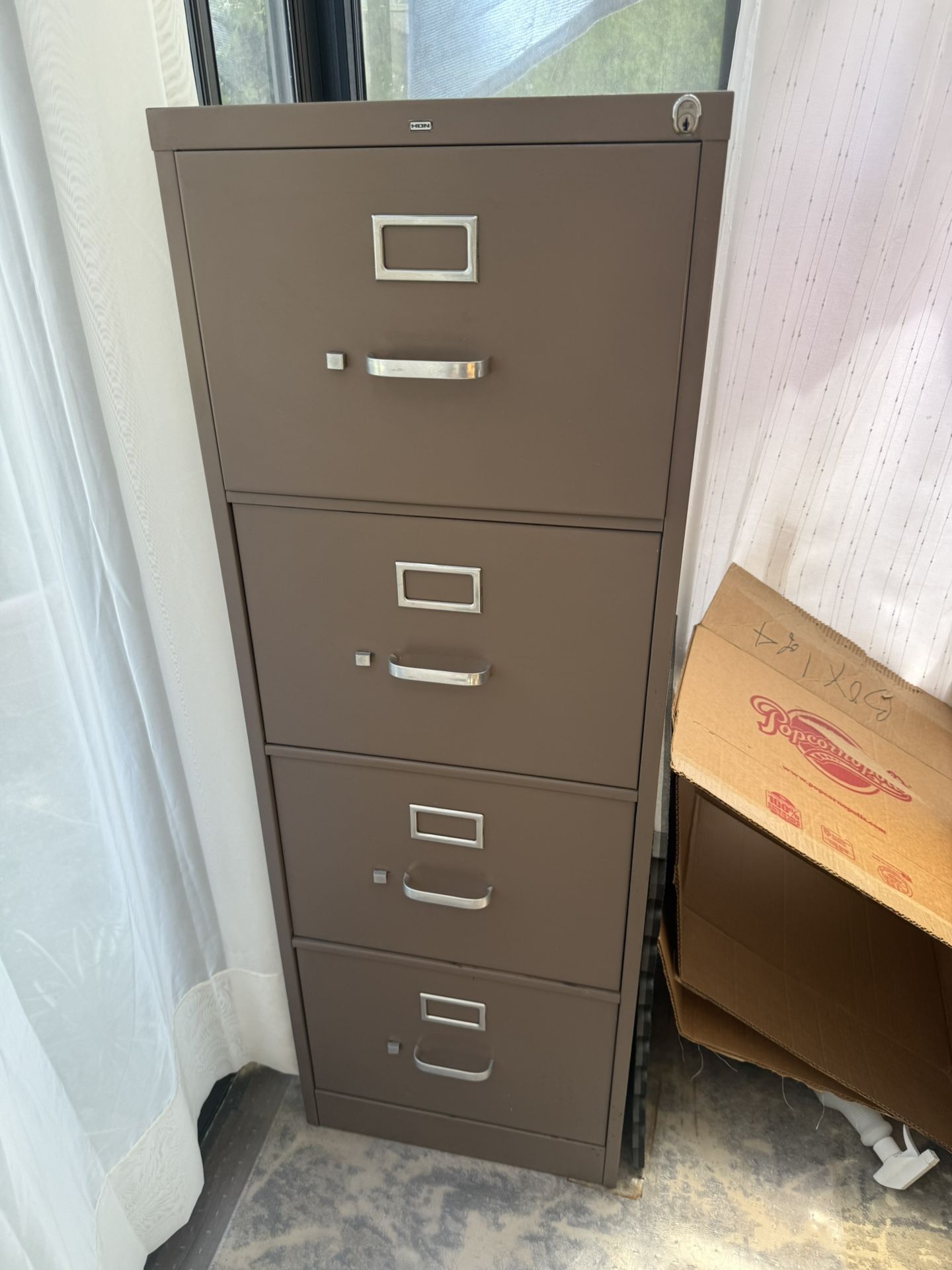 4 Drawer File Cabinet