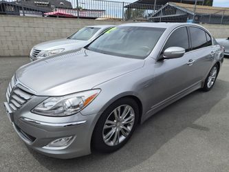 2012 Hyundai Genesis