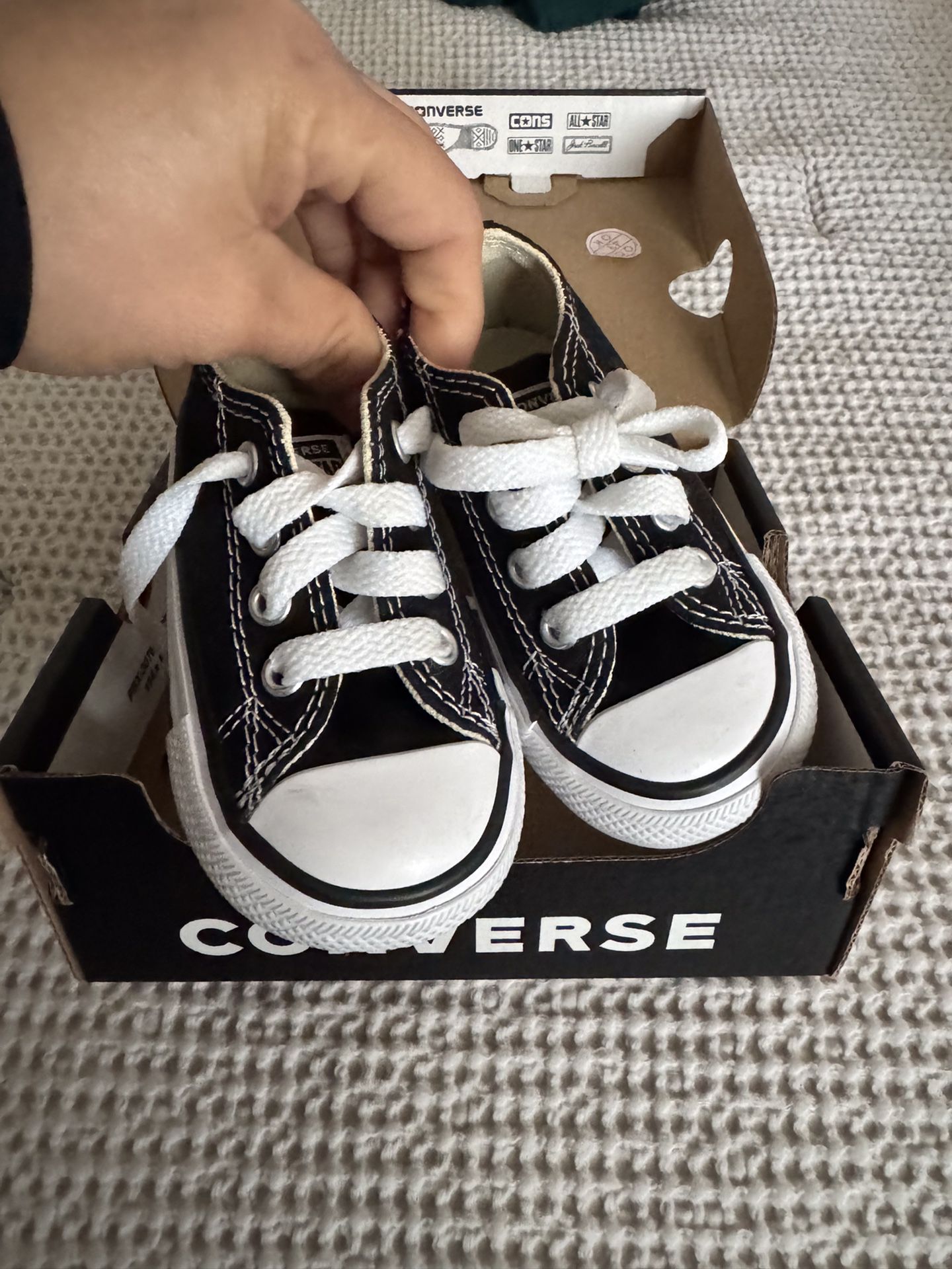 Baby Converse Size 4c