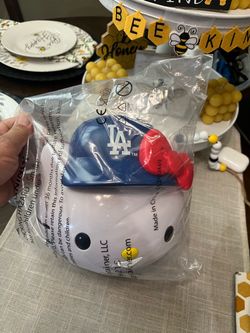 Hello kitty popcorn bucket