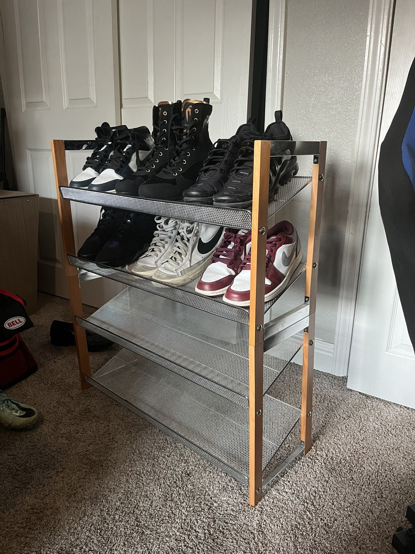 Shoe rack
