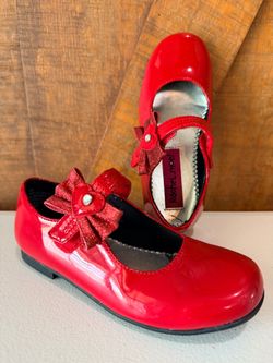 Girl’s Red Mary Jane Shoes (Size 12 Little Kids)